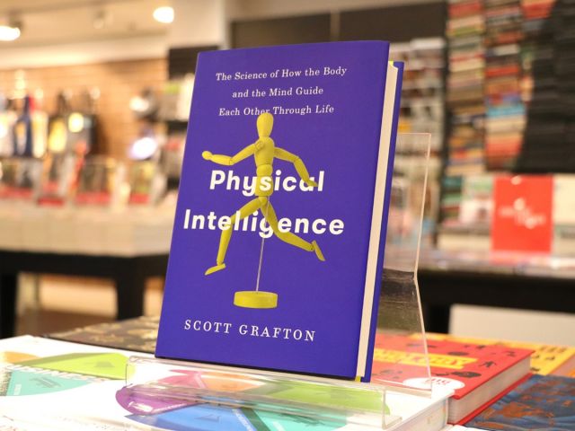 Book-Physical Intelligence by Scott Grafton
