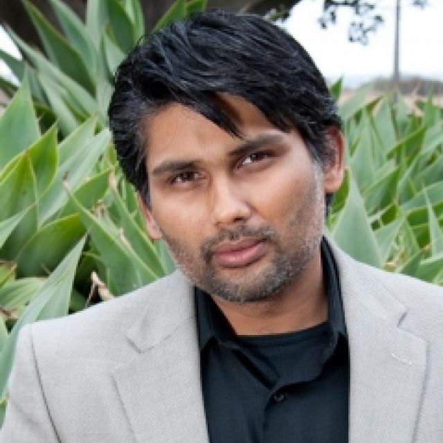 Photo of Luke Theogarajan