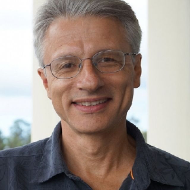Photo of Craig Montell