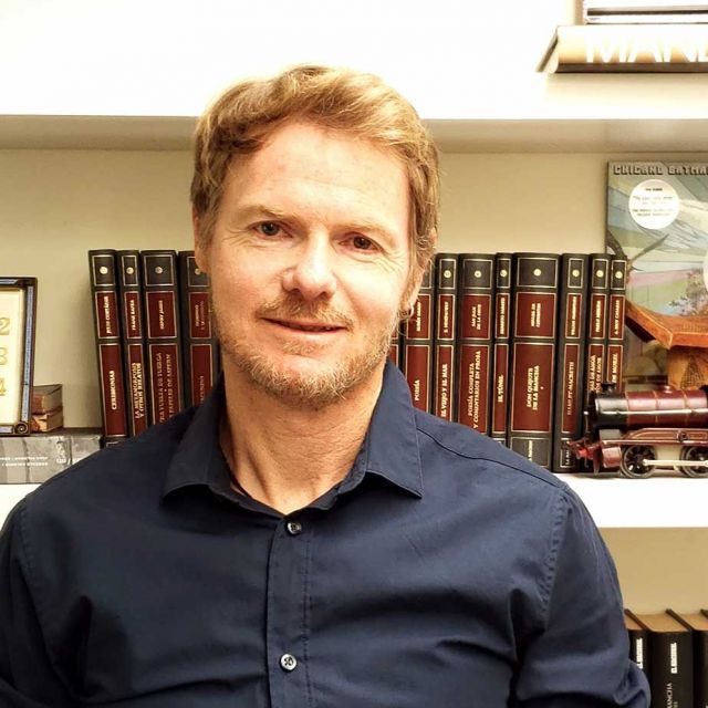 Photo of Miguel Eckstein